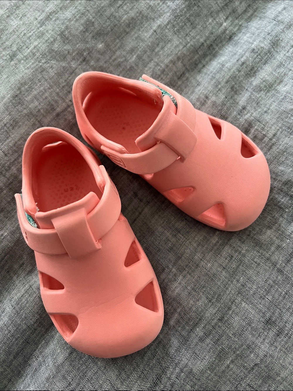 Ten Little Splash Sandals